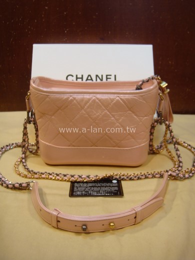 Chanel's Gabrielle 小型流浪包-853821618